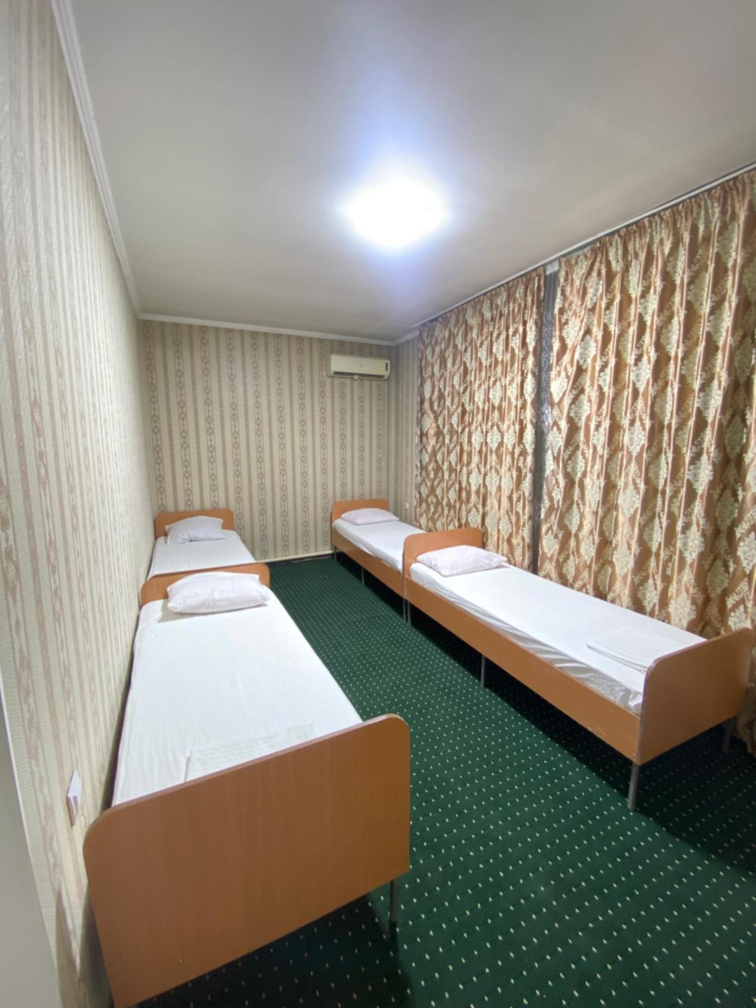 Vista 1 Hotel Turkistan Luaran gambar